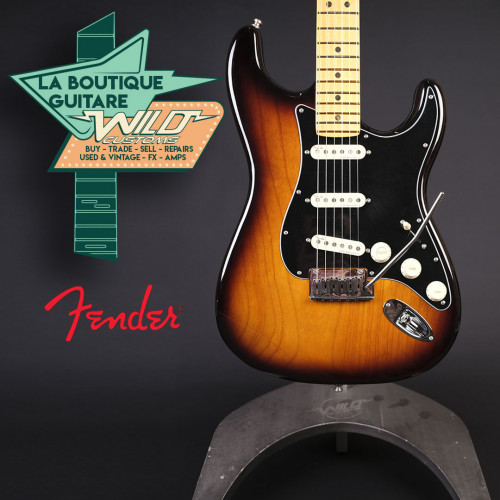 FENDER STRATOCASTER AMERICAN ULTRA LUXE