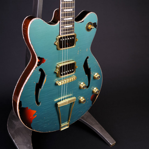 WILD QUEEN TEAL GREEN OVERBURST